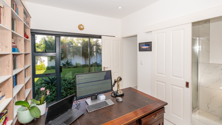 4 Bedroom Property for Sale in Shelley Point Western Cape